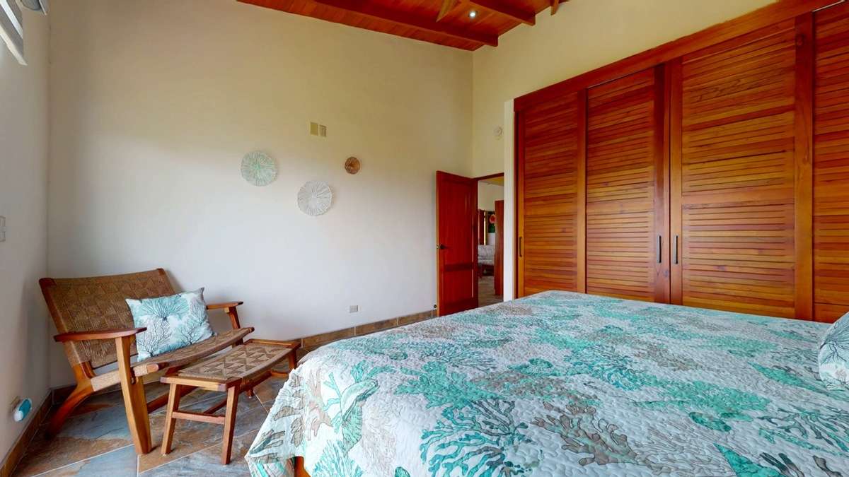 House for sale in Ojochal Costa Rica