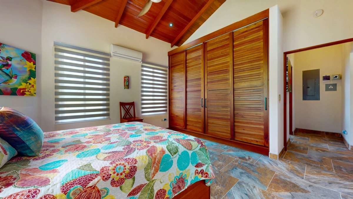 House for sale in Ojochal Costa Rica