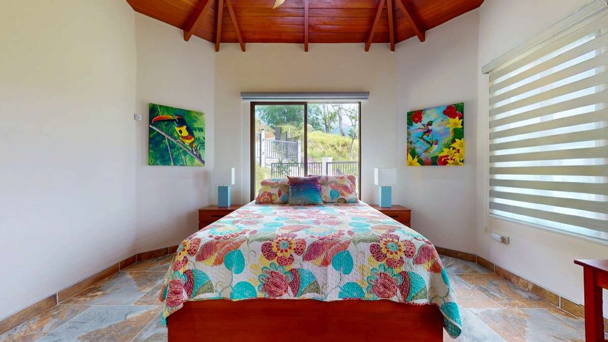 House for sale in Ojochal Costa Rica
